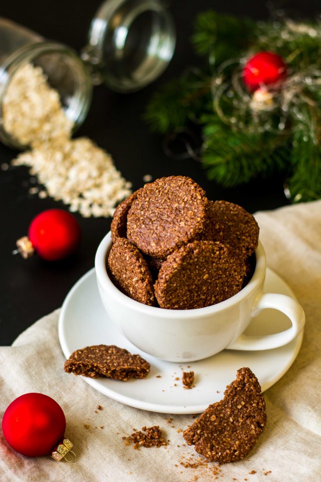 Kakao-Mandel-Kekse mit Haferflocken | Dinkel &amp; Beeren